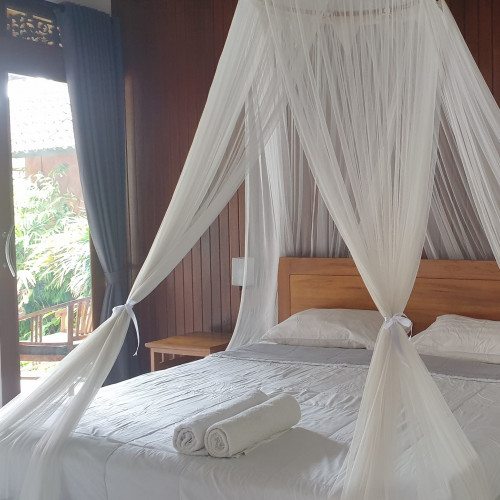 Cucu House — home stay desa di Indonesia