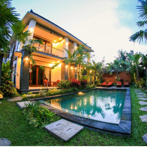Cahyatika Guest House — home stay desa di Indonesia