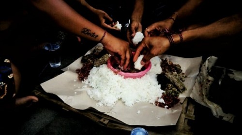 "MEGIBUNG" Taste the Local Bali Gastronomy — paket tur desa di Indonesia
